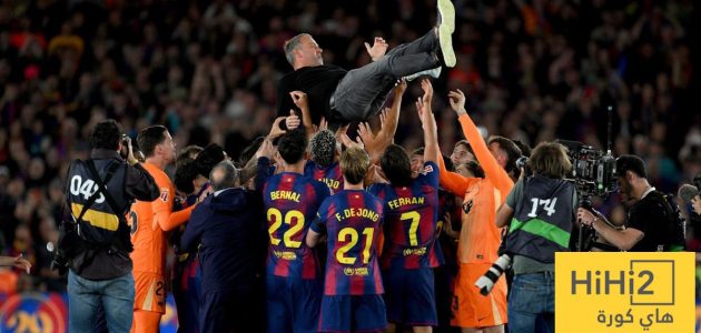صورة – تهنئة لاعبي ريال مدريد للاعبي برشلونة بعد الفوز بالليغا