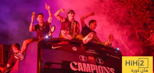 صور من احتفالات برشلونة بلقب الدوري