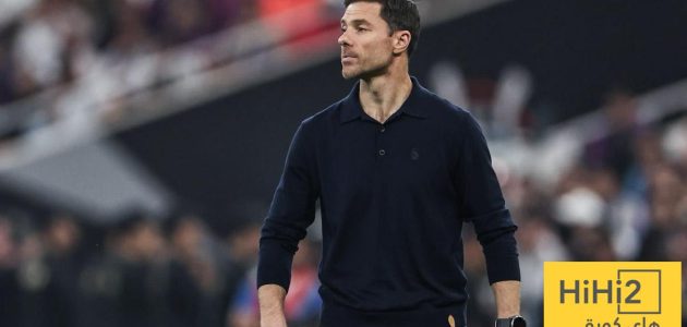 انقسام حاد بين اللاعبين بعد إقالة تشابي !