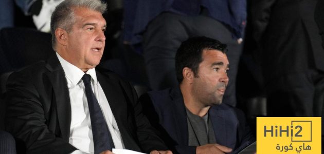 صور .. لحظة خروج لابورتا وديكو بعد انتهاء اجتماعهم مع وكلاء اولمو
