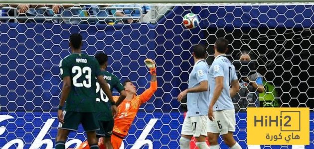 العمري يفتتح التسجيل للمنتخب السعودي ضد اوروغواي