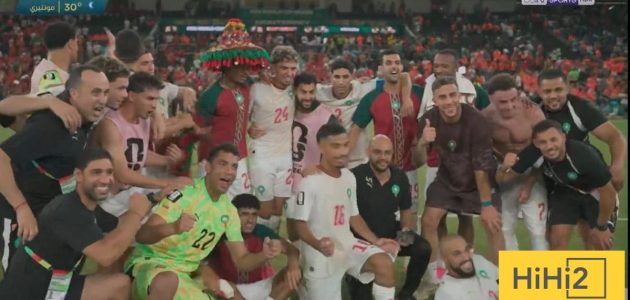 سر تاريخي مثير … لماذا ارتدت الجماهير المكسيكية قميص المغرب لـ “الانتقام” من هولندا؟