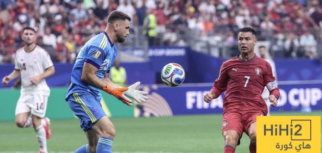 أوناي سيمون يحطم الرقم القياسي التاريخي للشباك النظيفة في كأس العالم